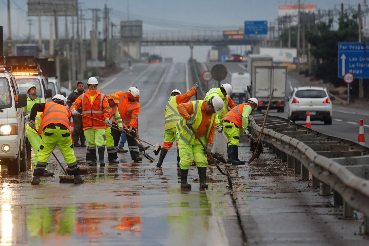 Pioneros en brindar una segunda vida al material orgánico recuperado en el río Mapocho